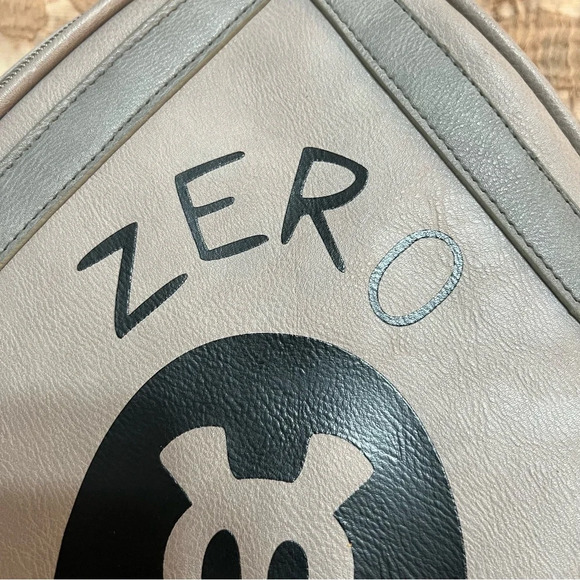 DISNEY‎ Nightmare Before Christmas Zero
Dog House Lunch Bioworld Grey. - Picture 4 of 13